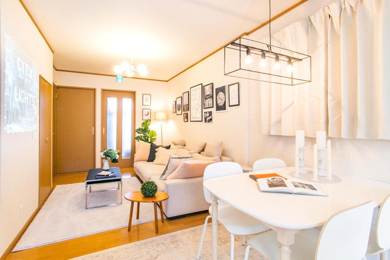 Appartement 一棟貸切宿, Harmonia東京小岩 6名max,wifi有,秋葉原16分新宿33分,ディズニー電車48分, 駐車場ありません Tōkyō
